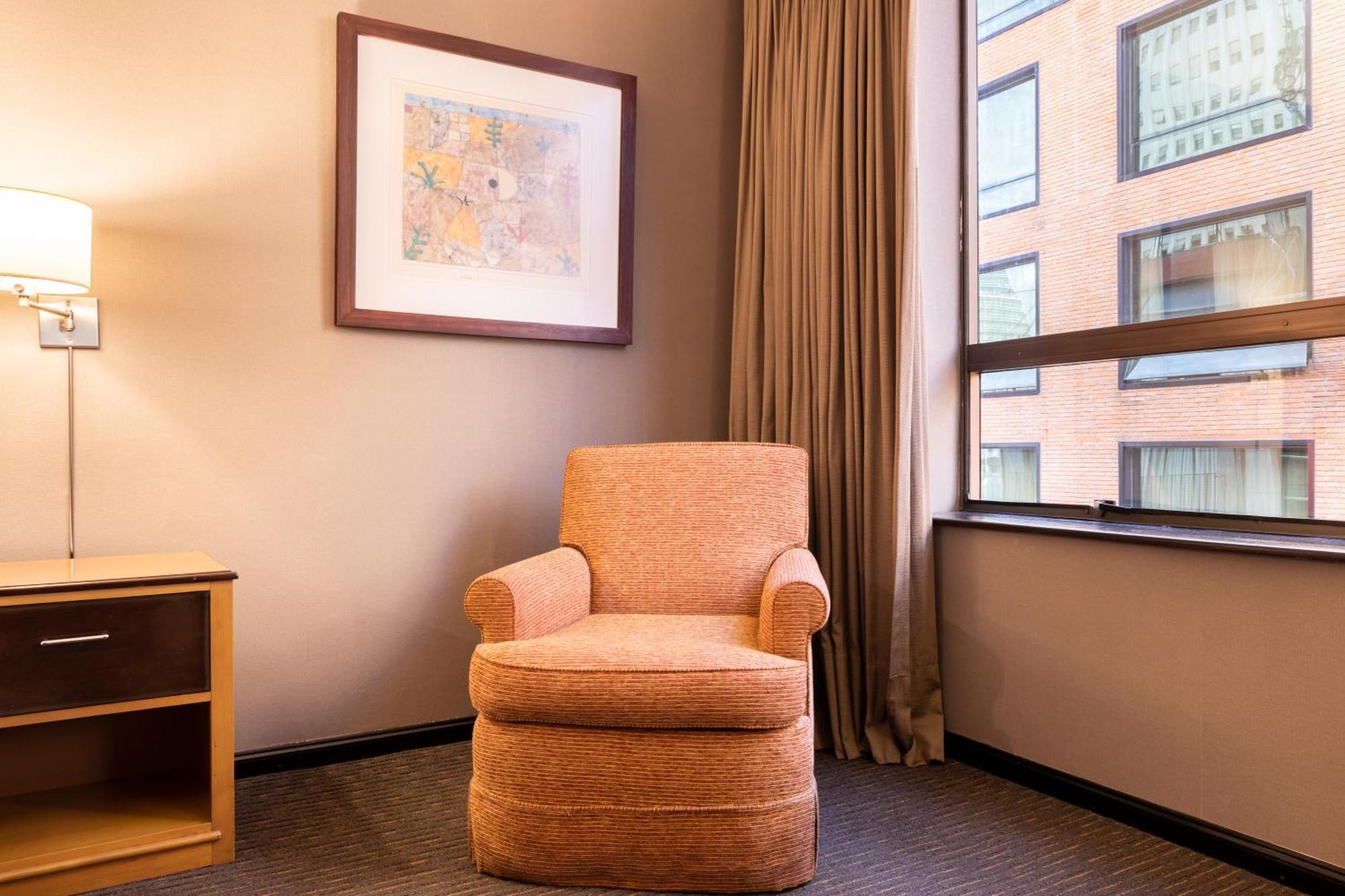 Standard King Room with Extra Floor Space,1583076697:JPEG